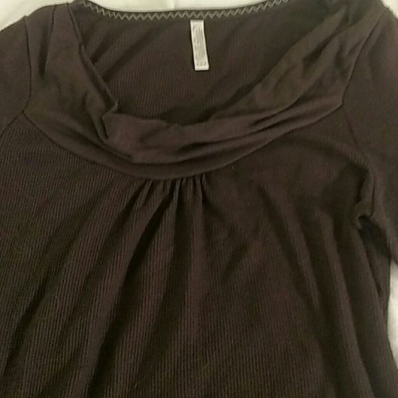 🌺Old Navy brown thermal drape neck top - Picture 2 of 3
